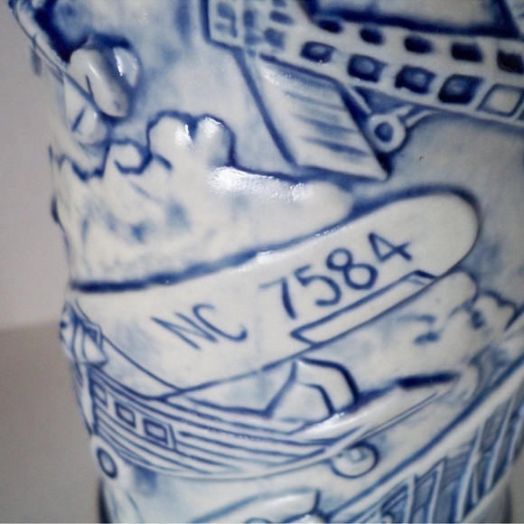 AVON 1981 BEER STEIN "FLYING CLASSICS" # 195278 - Picture 3 of 13